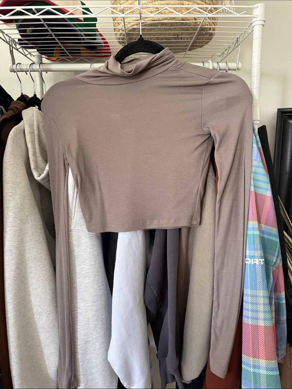 Sunday best cropped mock neck